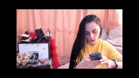 Snapshot of jessylonghair chatting on June 11, 2026, 9:29 am Jessylonghair online show from June 11, 2026, 9:29 am