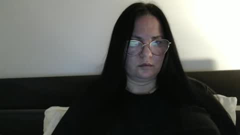 Snapshot of jessyqueen55 chatting on May 18, 2026, 4:07 am OnlyJessy online show from May 18, 2026, 4:07 am