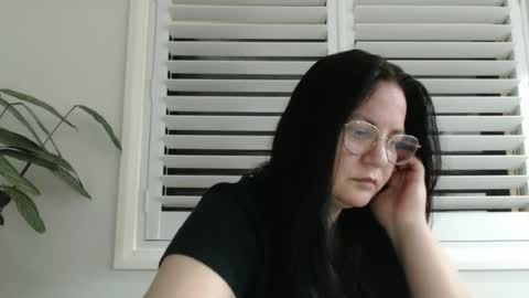 Snapshot of jessyqueen55 chatting on June 15, 2026, 9:11 am OnlyJessy online show from June 15, 2026, 9:11 am