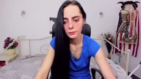 Snapshot of jessystarrr chatting on January 27, 2025, 3:26 am Jessy online show from January 27, 2025, 3:26 am