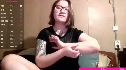 Snapshot of jessystoune1 chatting on October 20, 2025, 7:42 am Bye everyone i cant see any reason to stay here wish u luck online show from October 20, 2025, 7:42 am