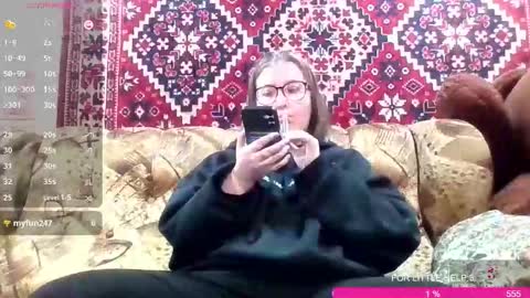 Snapshot of jessystoune1 chatting on November 11, 2025, 6:52 pm Bye everyone i cant see any reason to stay here wish u luck online show from November 11, 2025, 6:52 pm