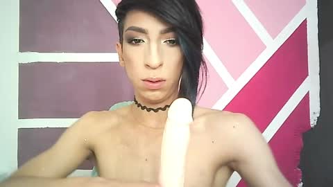 Ale online show from April 22, 2026, 7:37 pm