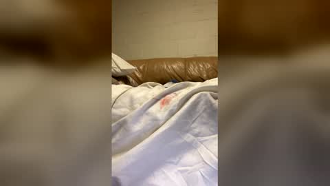 jetjon762844 online show from May 23, 2026, 7:46 am