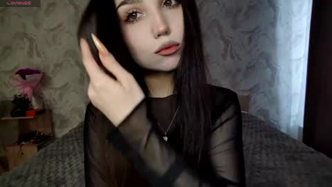 I am Gina ntmu Lets hit 10 Thumbs Up together online show from April 25, 2026, 9:12 am