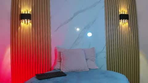 jeus_stanley online show from May 3, 2026, 3:23 am