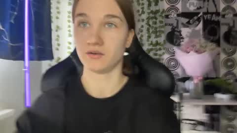 Helgi online show from March 12, 2026, 12:11 pm