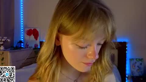 Snapshot of jewellhogan chatting on July 31, 2026, 8:08 pm Gwen online show from July 31, 2026, 8:08 pm
