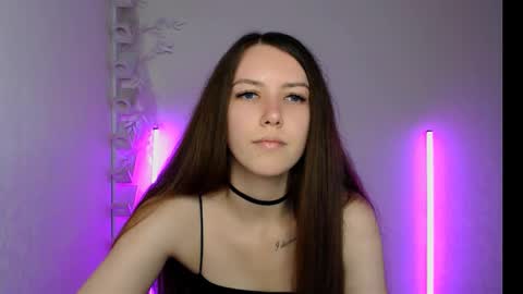 Snapshot of jewelrosse chatting on December 22, 2025, 8:06 pm Jewel online show from December 22, 2025, 8:06 pm