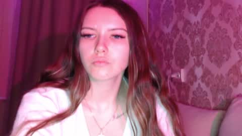 Snapshot of jewelrosse chatting on April 4, 2026, 7:22 pm Jewel online show from April 4, 2026, 7:22 pm