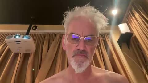 jewlronny online show from December 25, 2024, 8:39 pm