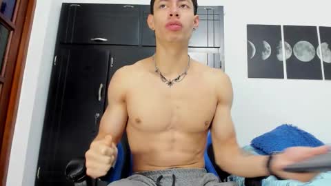 Snapshot of jey_cox23 chatting on October 4, 2025, 10:57 am jey cox online show from October 4, 2025, 10:57 am