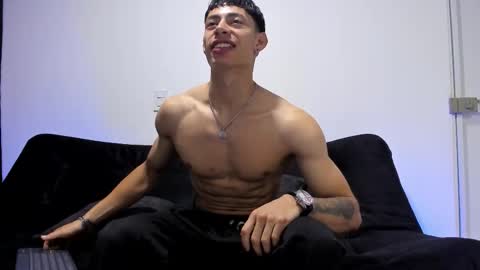 Snapshot of jey_cox23 chatting on November 18, 2025, 10:41 am jey cox online show from November 18, 2025, 10:41 am