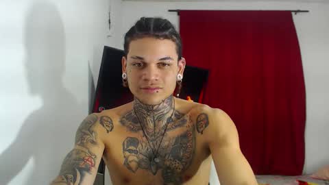 Snapshot of jeykob_23 chatting on October 16, 2025, 10:11 pm JEYKOB online show from October 16, 2025, 10:11 pm