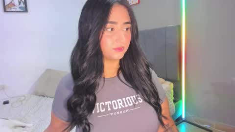 Snapshot of jhacky_sweet chatting on October 19, 2025, 10:43 pm jhackelin My independent account online show from October 19, 2025, 10:43 pm