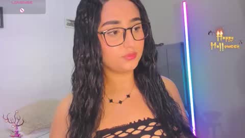 Snapshot of jhacky_sweet chatting on October 29, 2025, 5:20 am jhackelin My independent account online show from October 29, 2025, 5:20 am