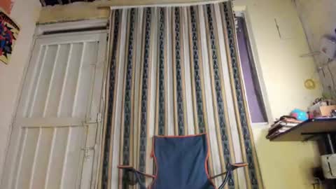 Snapshot of jharol_cardona chatting on June 10, 2026, 12:22 am Jharol online show from June 10, 2026, 12:22 am