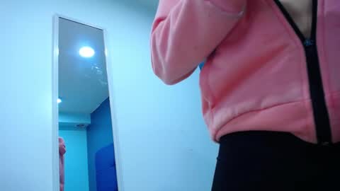 Jheampiero online show from October 23, 2025, 3:33 pm