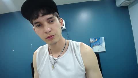 Jheampiero online show from November 7, 2025, 1:44 pm