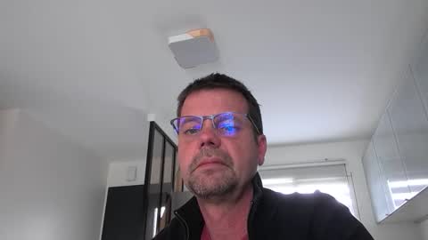 jhmec44000 online show from April 27, 2026, 12:14 pm