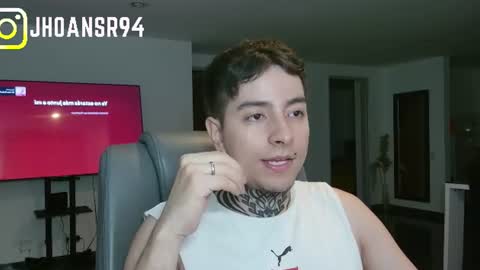 Snapshot of jhoan_saenz chatting on July 8, 2026, 3:11 am Jhoan Saenz online show from July 8, 2026, 3:11 am