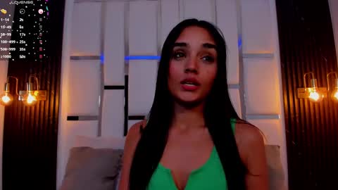 Snapshot of jhoanaduran_ chatting on January 29, 2025, 7:43 pm Jhoana online show from January 29, 2025, 7:43 pm