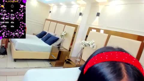 Snapshot of jhoanaduran_ chatting on October 30, 2025, 9:37 pm Jhoana online show from October 30, 2025, 9:37 pm