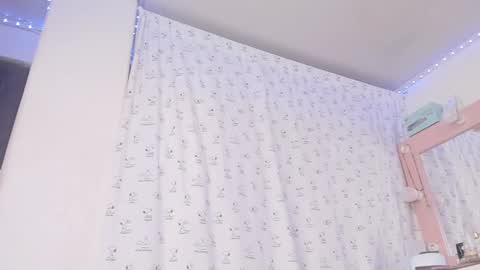 Snapshot of jhoanatrans22 chatting on February 8, 2025, 1:11 am jhoanatrans22 online show from February 8, 2025, 1:11 am