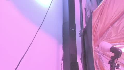 Snapshot of jhoanatrans22 chatting on February 12, 2025, 1:37 pm jhoanatrans22 online show from February 12, 2025, 1:37 pm