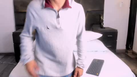 Snapshot of jhoanleandro chatting on March 3, 2025, 4:03 am jhoanleandro online show from March 3, 2025, 4:03 am