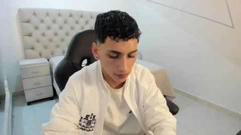 Snapshot of jhoanleandro chatting on October 9, 2025, 5:49 am jhoanleandro online show from October 9, 2025, 5:49 am