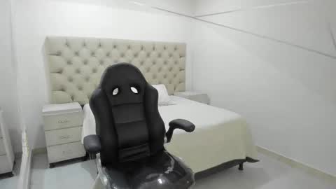 Snapshot of jhoanleandro chatting on October 22, 2025, 4:02 am jhoanleandro online show from October 22, 2025, 4:02 am