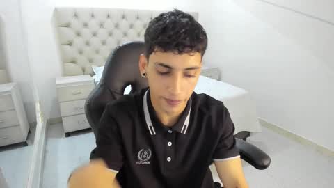 Snapshot of jhoanleandro chatting on November 3, 2025, 4:25 am jhoanleandro online show from November 3, 2025, 4:25 am