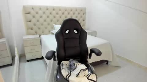 Snapshot of jhoanleandro chatting on November 4, 2025, 5:06 am jhoanleandro online show from November 4, 2025, 5:06 am