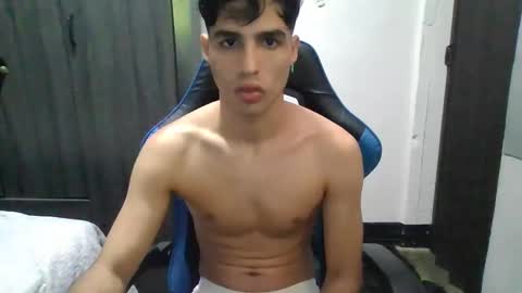 jhon online show from December 8, 2024, 7:37 am