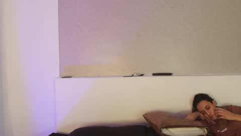 Snapshot of jhon_and_karol chatting on June 18, 2026, 4:02 am Jhon and Karol online show from June 18, 2026, 4:02 am