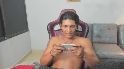 Snapshot of jhon_cooper18 chatting on March 5, 2026, 5:03 am jhost online show from March 5, 2026, 5:03 am