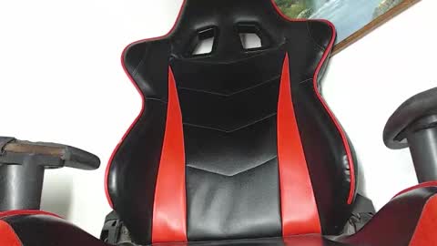 jhon tommy online show from December 3, 2025, 6:06 pm