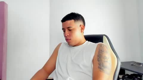 Snapshot of jhon_wick831 chatting on June 24, 2026, 10:09 pm jhon_wick831 online show from June 24, 2026, 10:09 pm