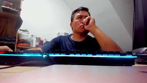 Snapshot of jhonatan_morales_s chatting on October 10, 2025, 5:17 am jhonatan_morales_s online show from October 10, 2025, 5:17 am