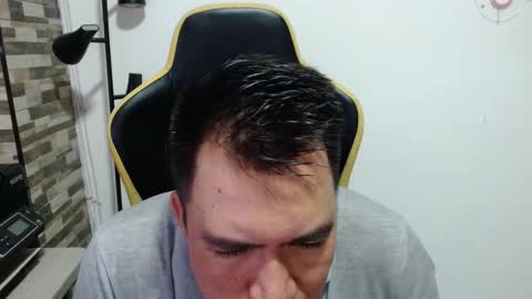 Snapshot of jhonatan_morales_s chatting on January 7, 2026, 12:24 am jhonatan_morales_s online show from January 7, 2026, 12:24 am