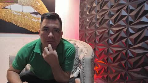 Snapshot of jhonatan_morales_s chatting on January 15, 2026, 5:12 am jhonatan_morales_s online show from January 15, 2026, 5:12 am