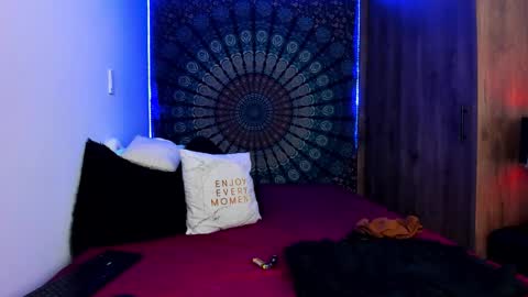 jhonny_ackerman online show from November 4, 2025, 11:48 pm