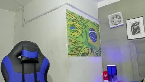 jhonny online show from December 16, 2025, 3:33 am