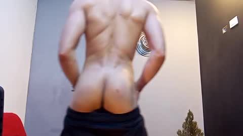 jhonny_thes28 online show from October 7, 2025, 12:08 am