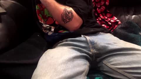 jhonnygoldendick online show from February 22, 2025, 8:50 am