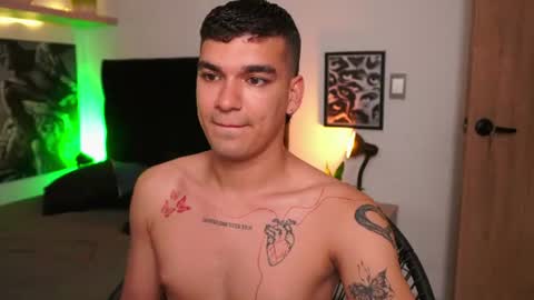 Snapshot of jhonnyx_ chatting on June 18, 2026, 3:51 am Jhonny online show from June 18, 2026, 3:51 am