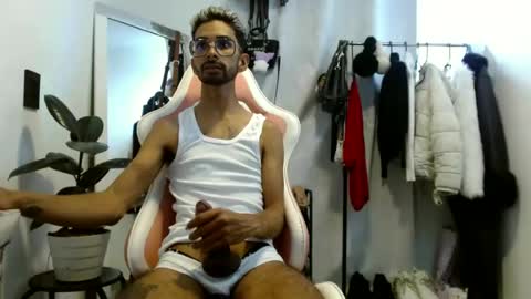 Snapshot of jhonsonvlatino chatting on June 13, 2026, 3:32 pm jhonsonvlatino online show from June 13, 2026, 3:32 pm