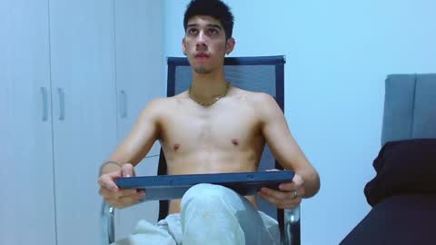 Snapshot of jhony_sex3 chatting on September 17, 2025, 2:57 am jhony_sex3 online show from September 17, 2025, 2:57 am