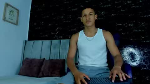 Jhostin online show from July 23, 2026, 2:37 pm
